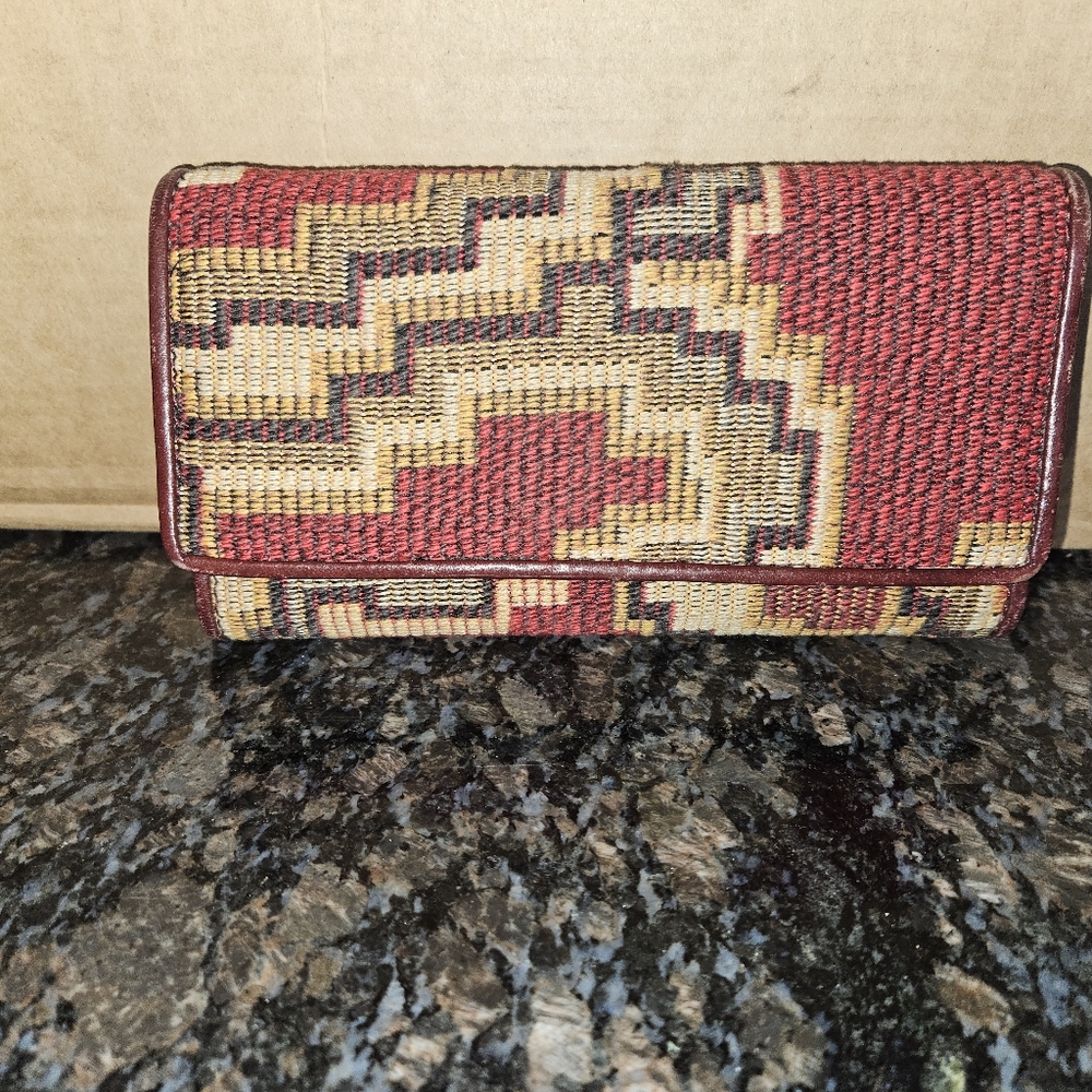 Patricia Nash Terresa Trifold Wallet - Picture 3 of 9